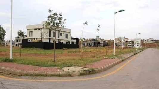 CORNER PLOT|5 MARLA| TOP LOCATED FOR SALE IN DHA 9 TOWN BLOCK-C