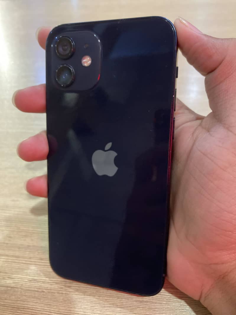 Apple iPhone 12 0