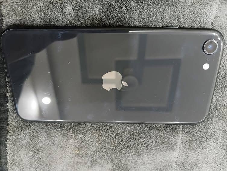 Apple iPhone SE 9