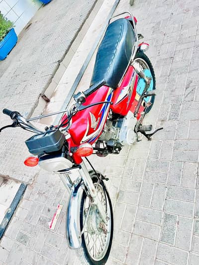 Honda 125 urgent for sale 03277517010 WhatsApp