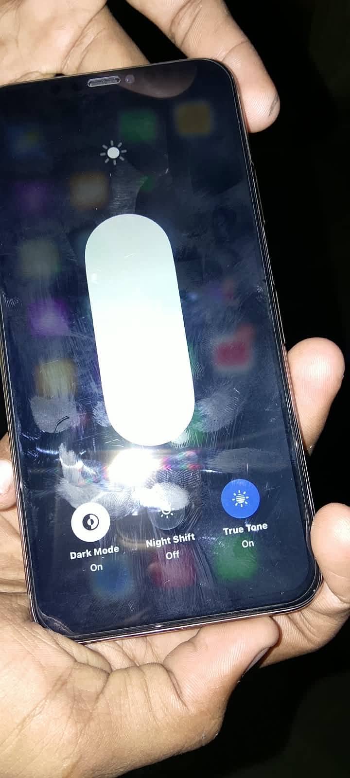 Apple iPhone 11 Pro Max 2