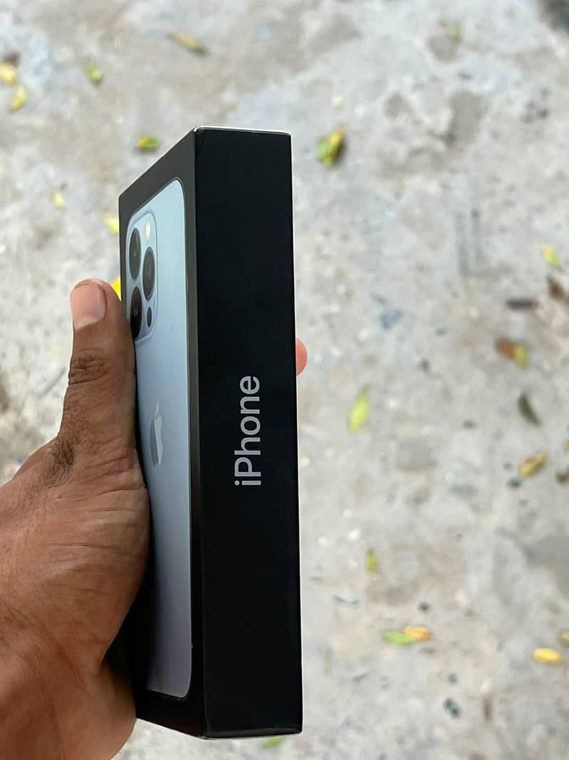 Apple iPhone 13 Pro With Box 7