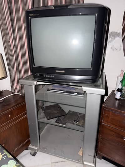 PANASONIC TV