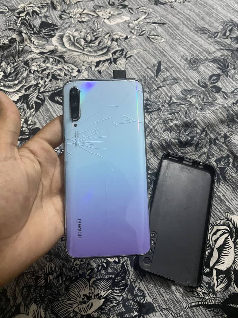 Huawei Y9s 3