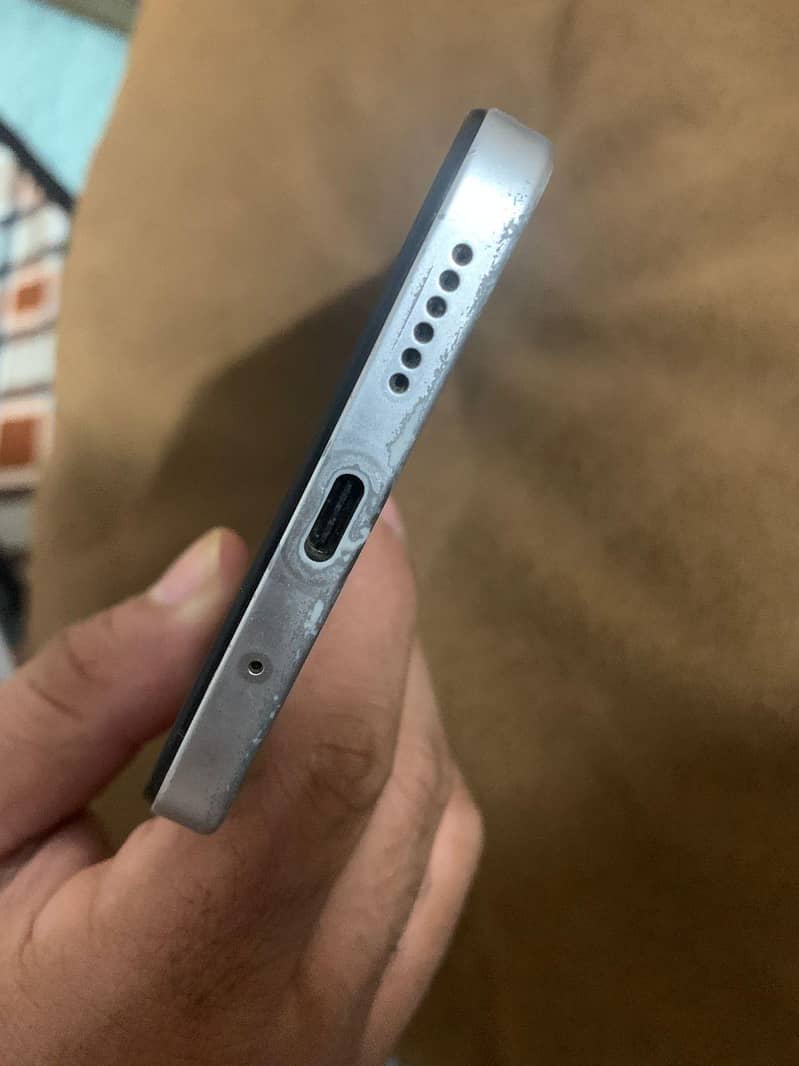 Xiaomi Redmi 12 7