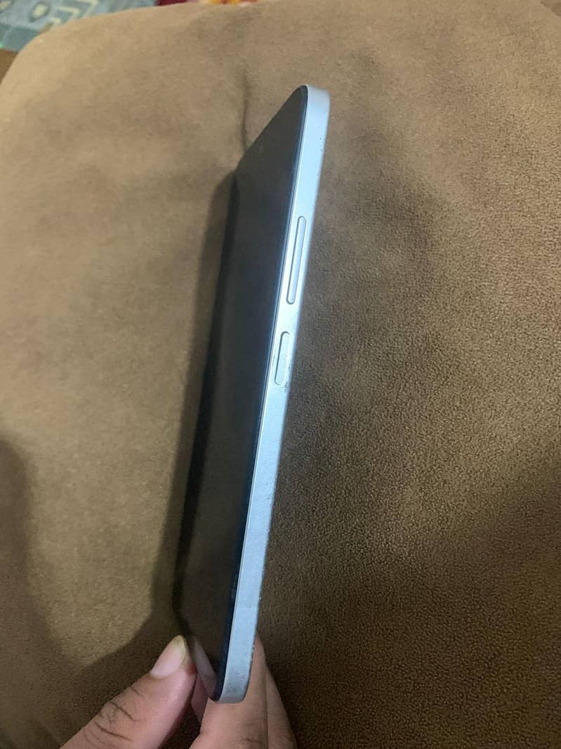 Xiaomi Redmi 12 9