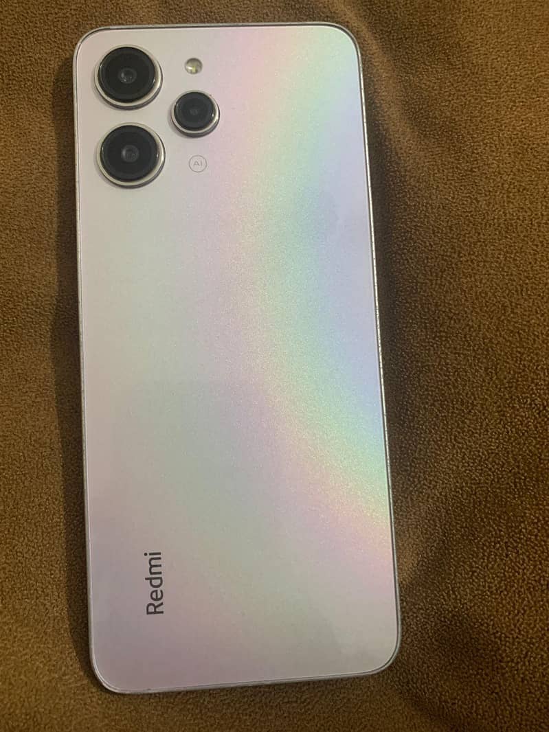 Xiaomi Redmi 12 10