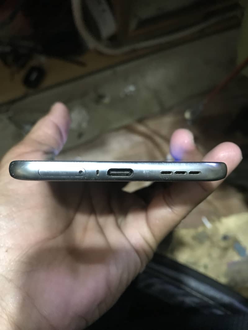 Tecno Spark 40 pro plus 0