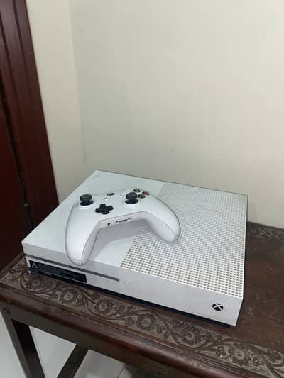 X box one s with controller , top condition