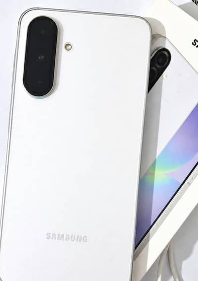 Samsung Mobile A36 White not a Single scratch