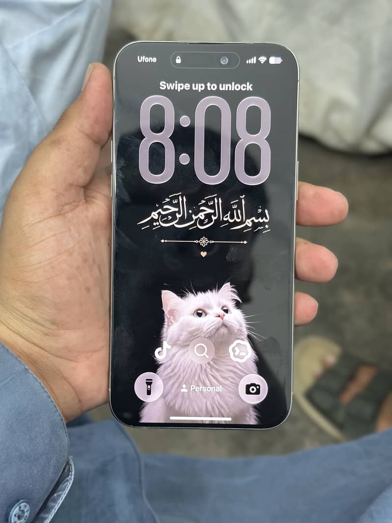 Apple iPhone 15 Pro Max 4