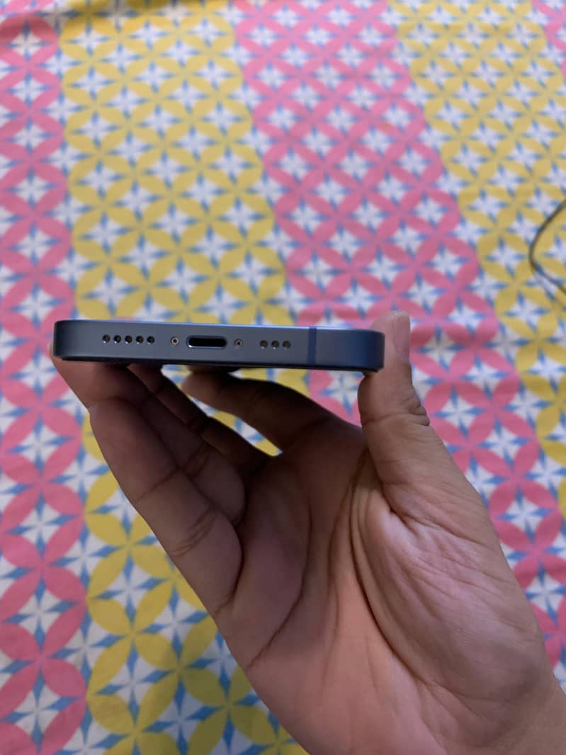Apple iPhone 14 5
