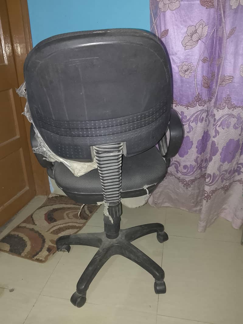 computer chair 1