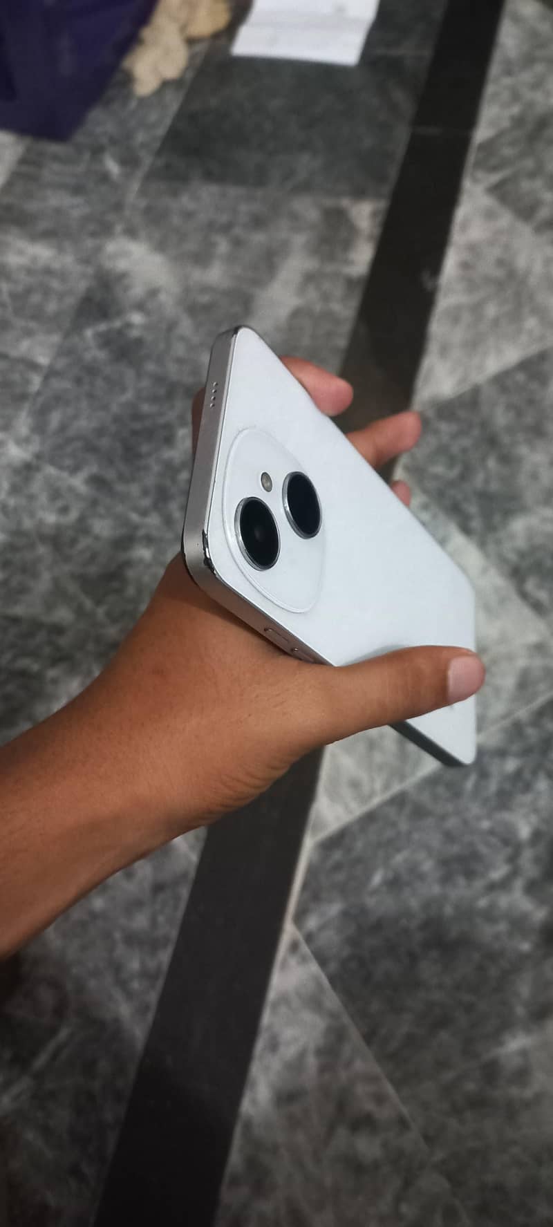 Tecno Spark Go 1 4