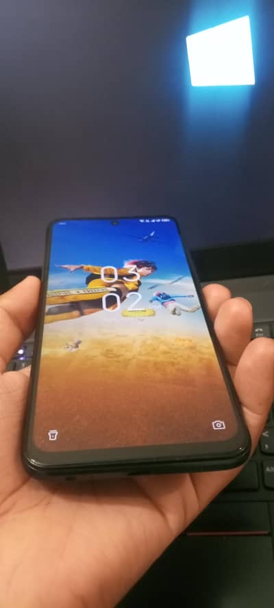 Infinix Hot 12