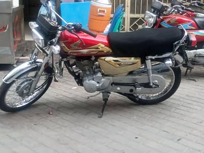 Honda cg 125 gold special edition