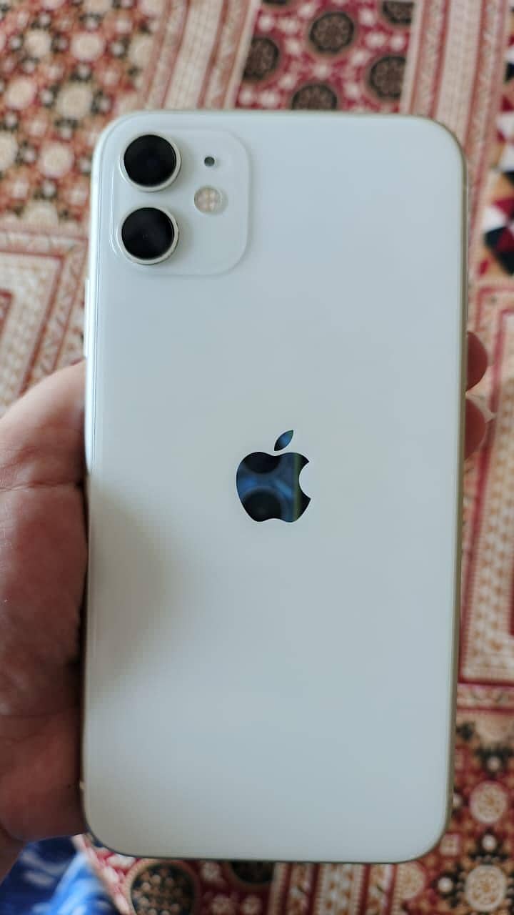 Apple iPhone 11 2