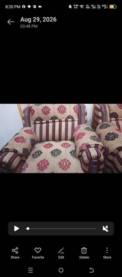Sofa For sale read add