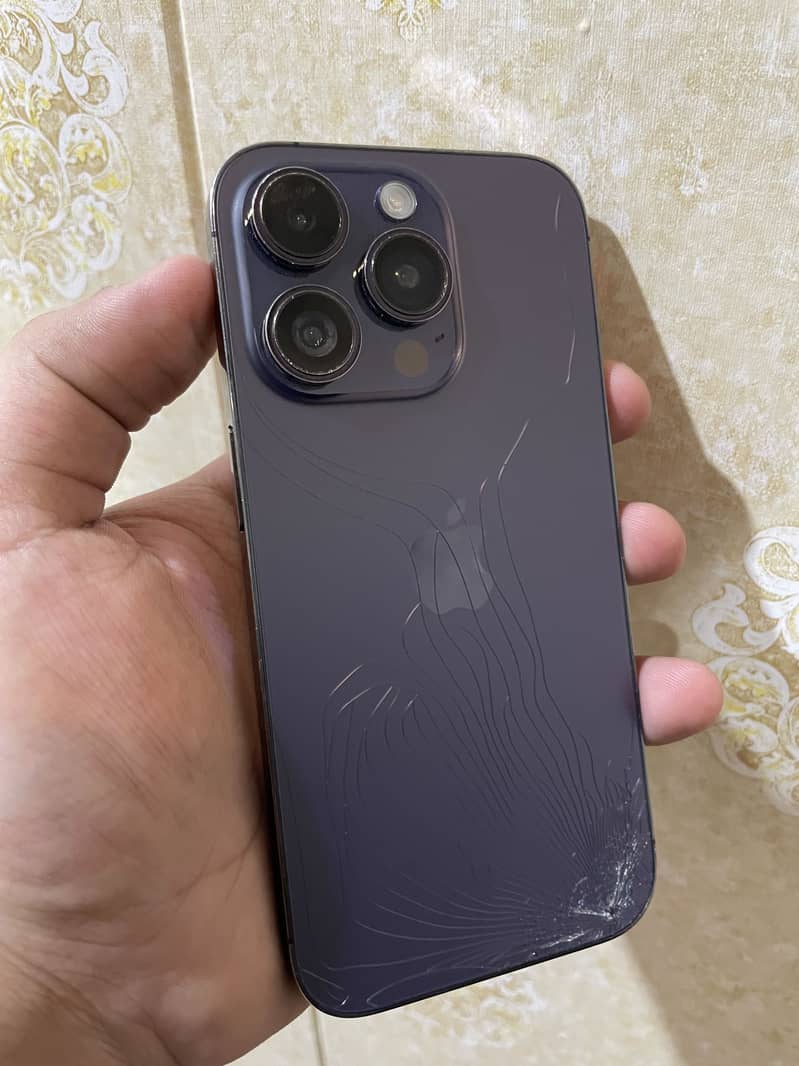 Apple iPhone 14 Pro 9
