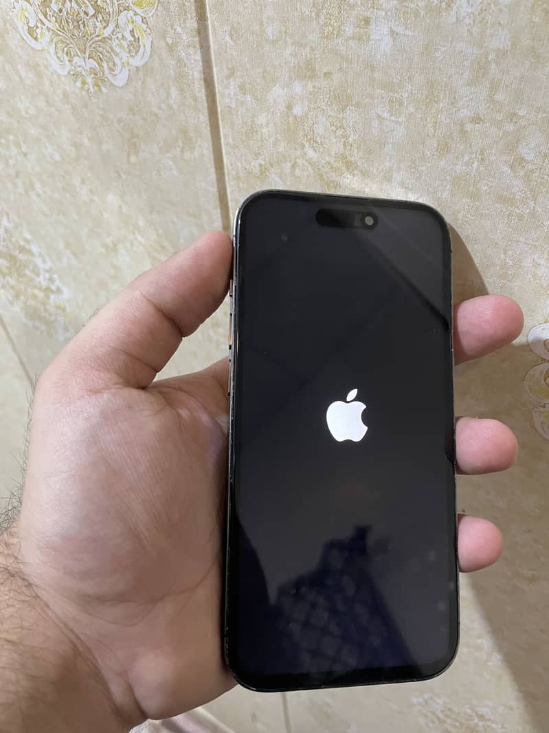 Apple iPhone 14 Pro 11
