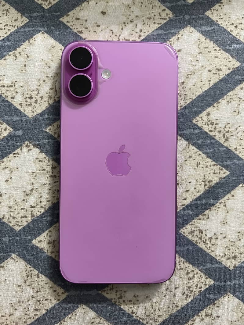 Apple iPhone 16 Plus 0
