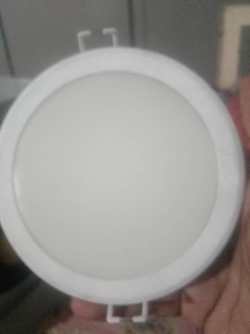 celling light 0