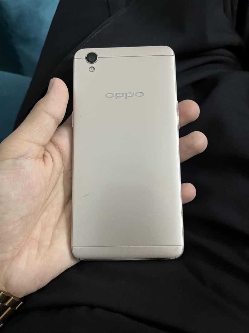 OPPO A37 6