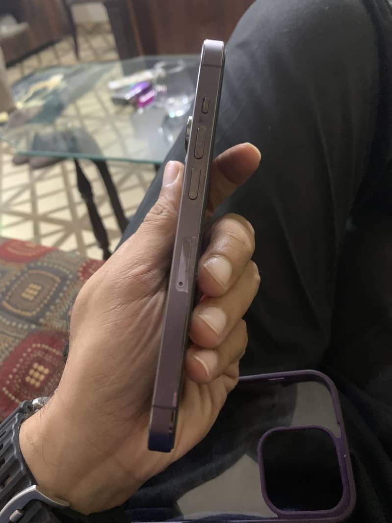 Apple iPhone 14 Pro 10