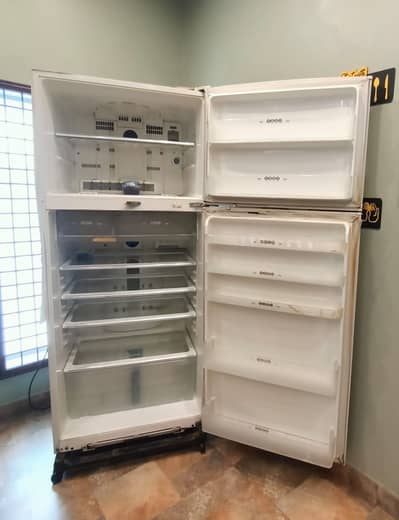 Dawlance fridge for sale no frost