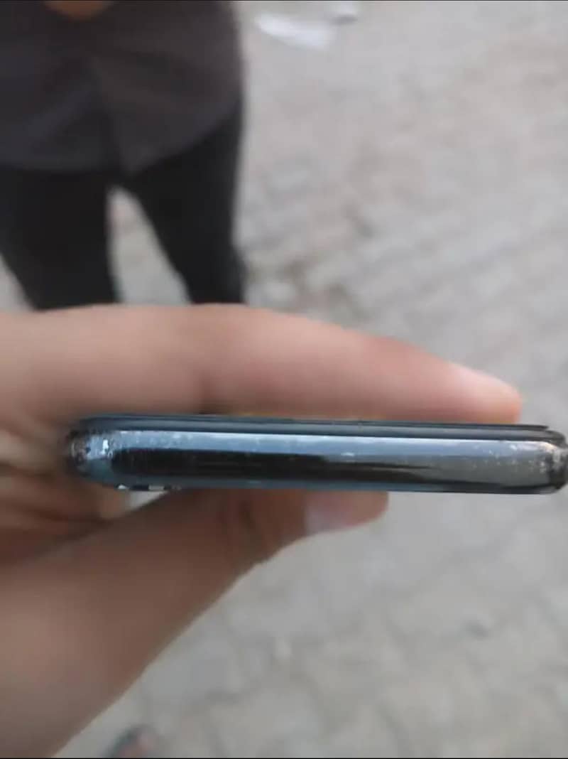 Apple iPhone X 2