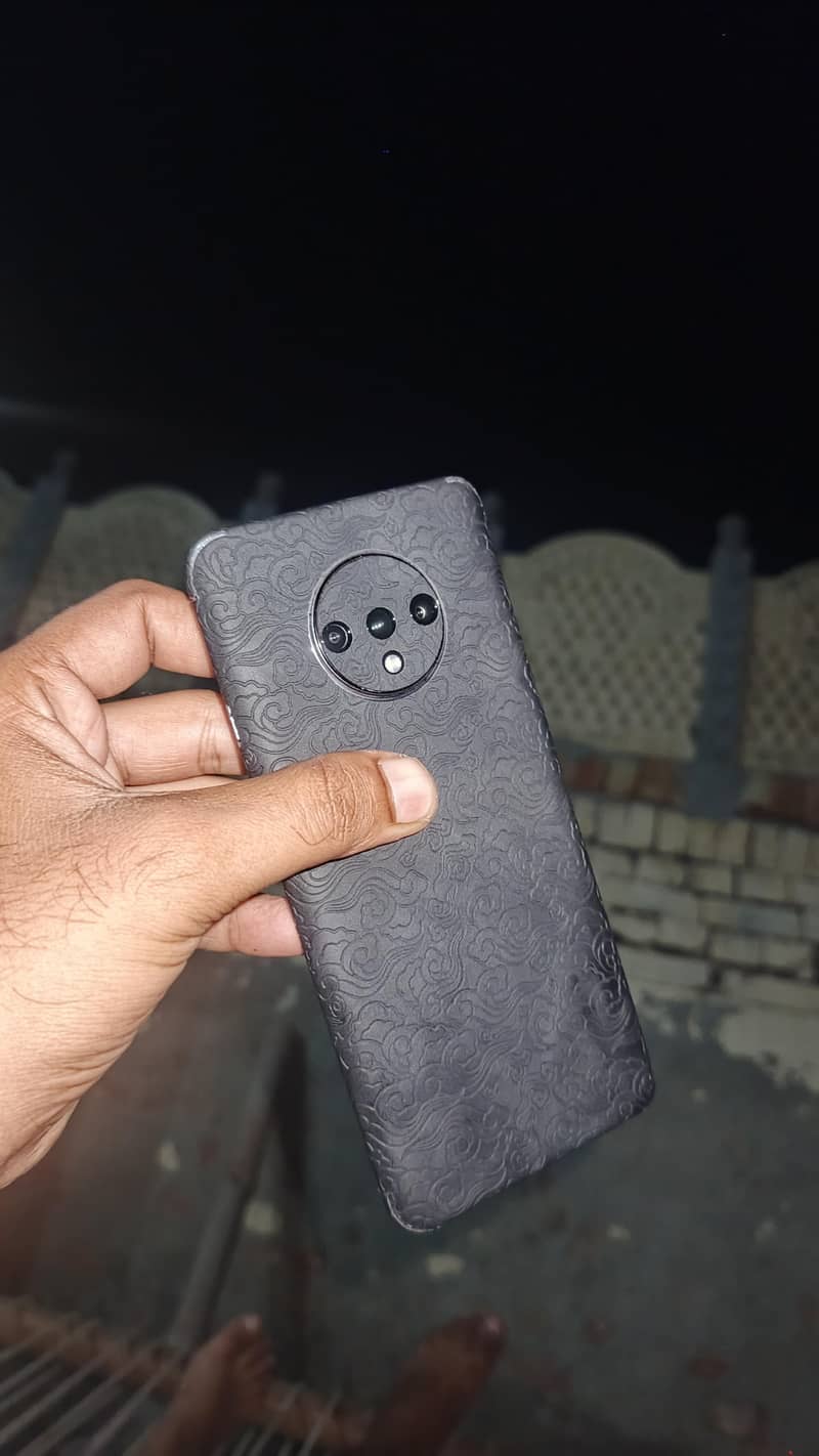 One Plus 7T 1