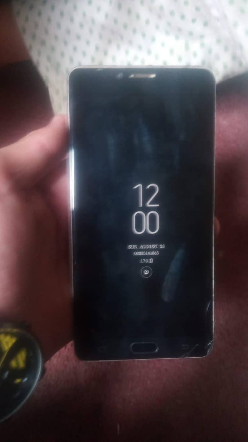 Samsung Mobile C9 Pro 3