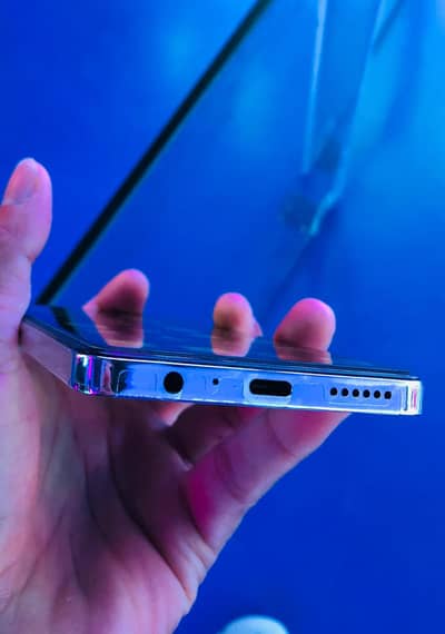 Tecno CAMON 20