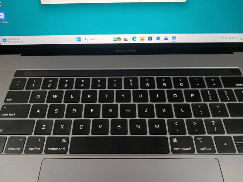Macbook pro 2019 15.4 7