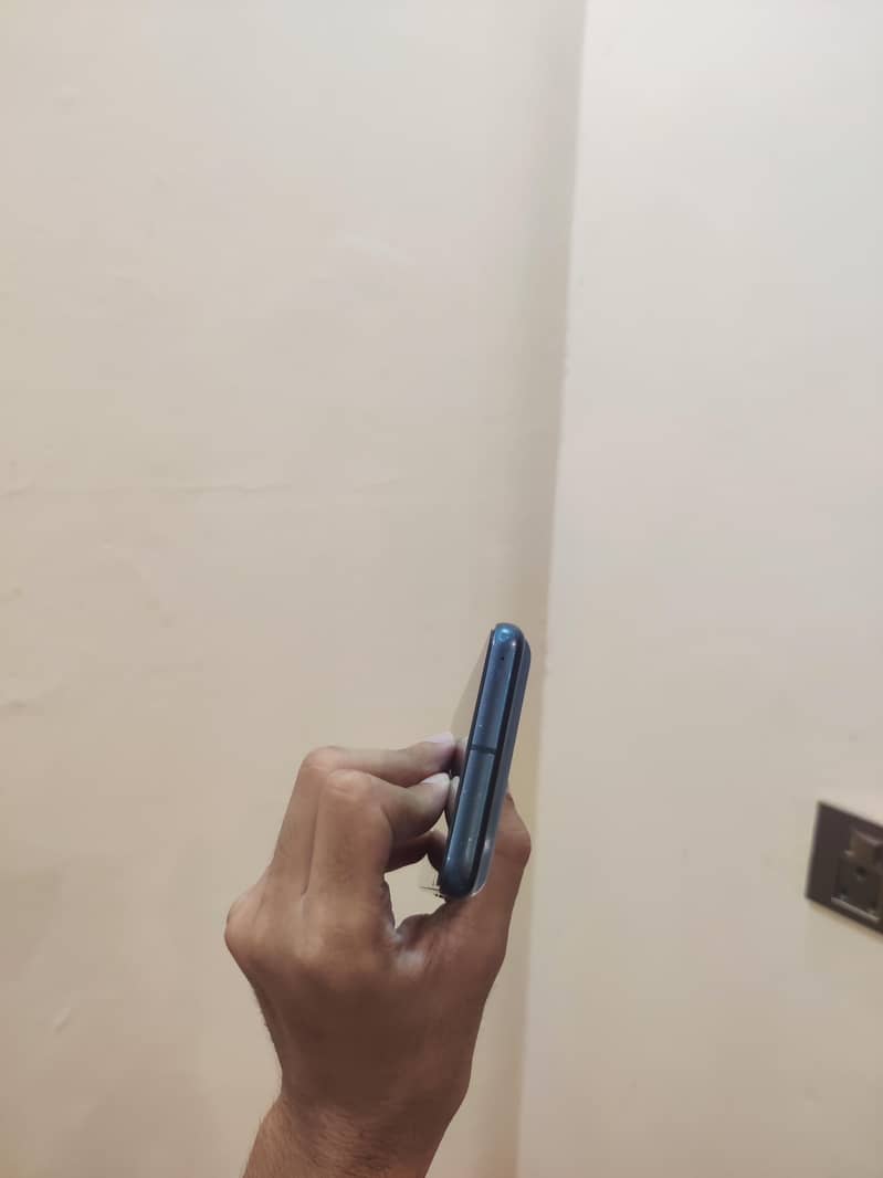 Google Pixel 8 5