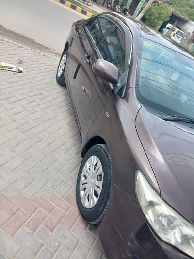 Toyota Corolla GLI 2013