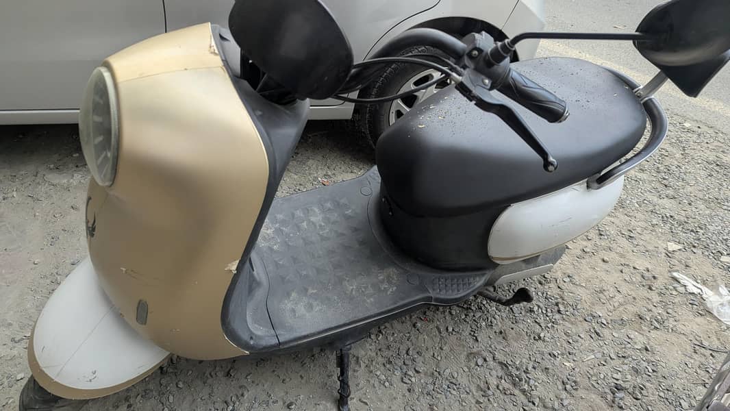 miniso Scooty 1