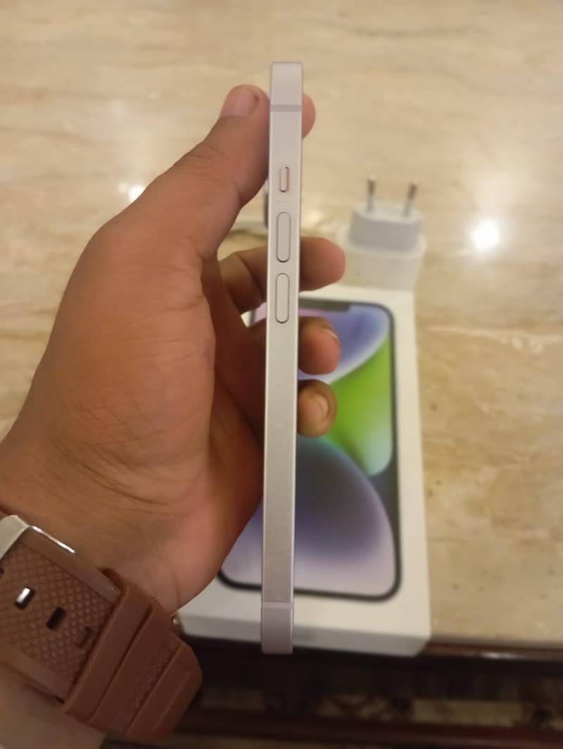 Apple iPhone 14 1