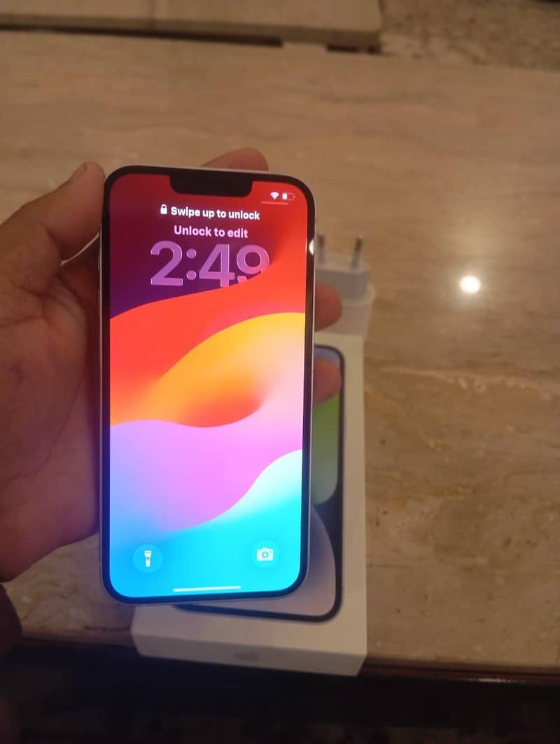 Apple iPhone 14 5