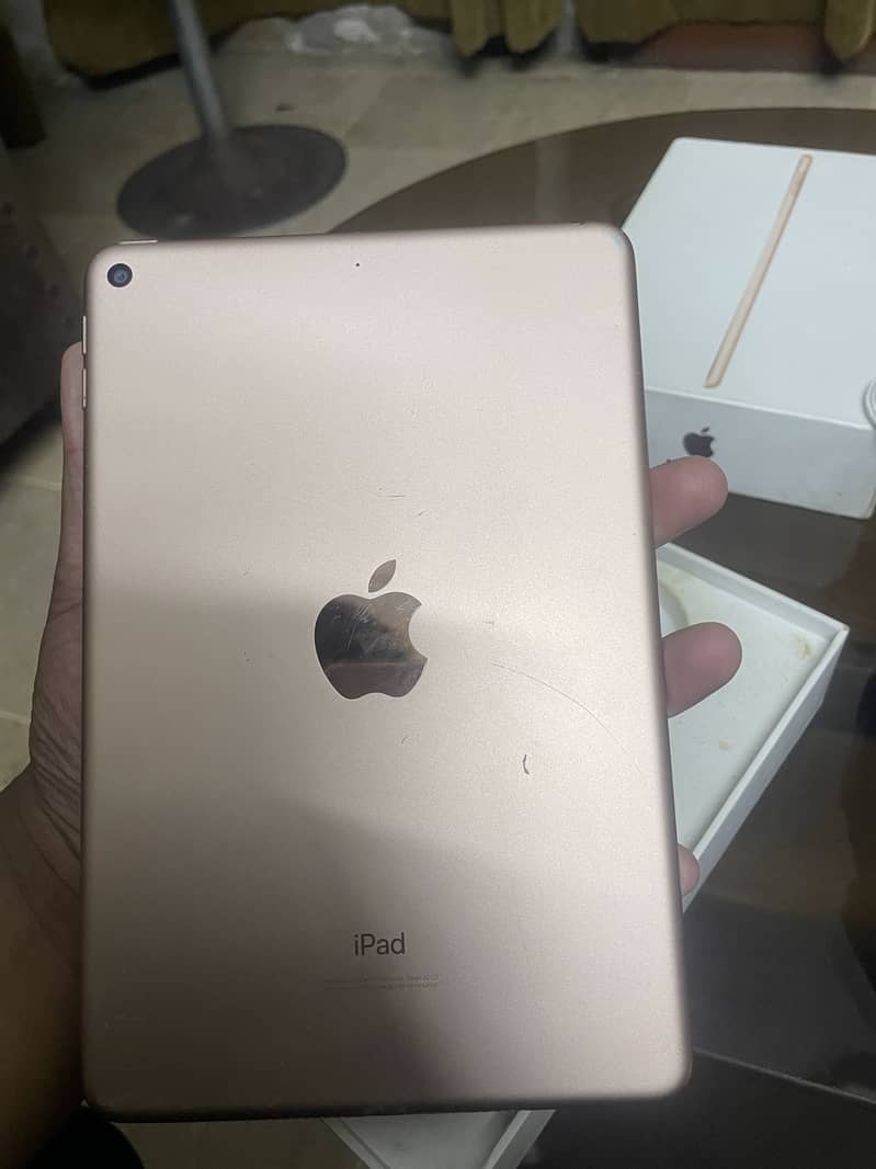 iPad mini 5 with box 2