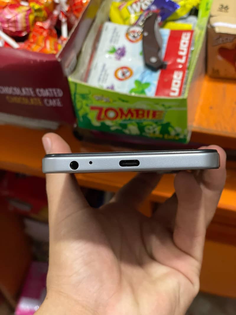 Tecno Spark Go 1