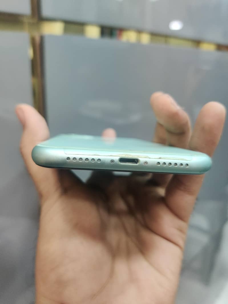Apple iPhone 11 1