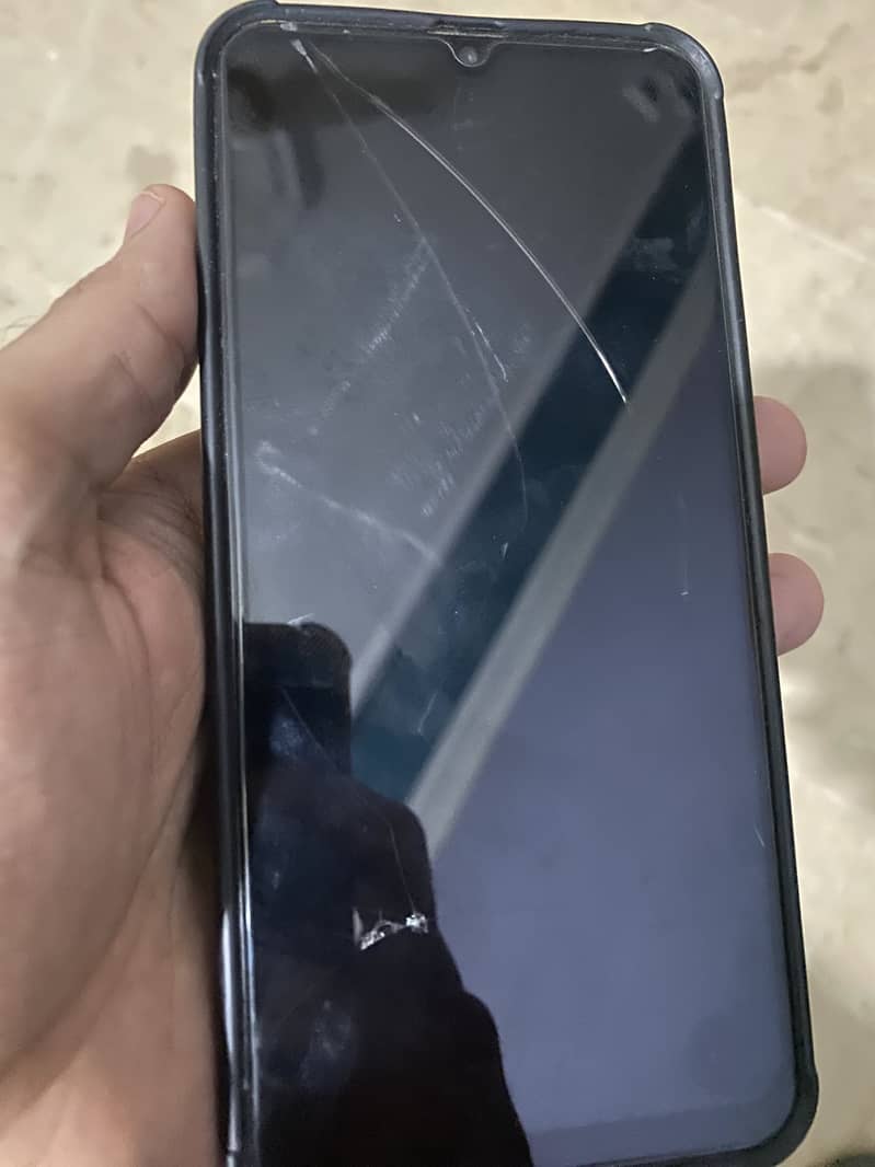 Samsung Mobile A20 1