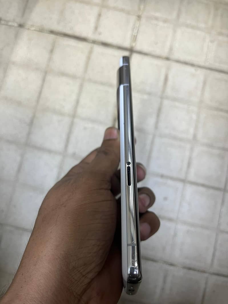Google Pixel 7 Pro 4