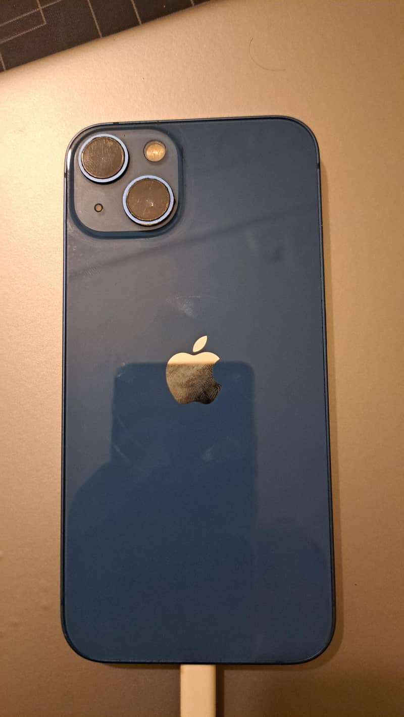 Apple iPhone 13 0