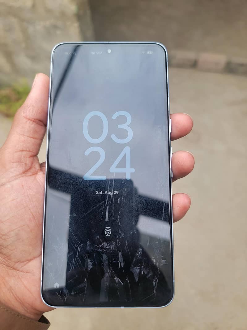 Google Pixel 8 Pro 3