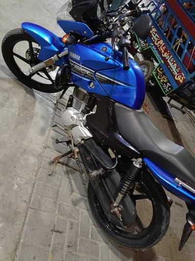 yahama ybr 17/18 model home use bike