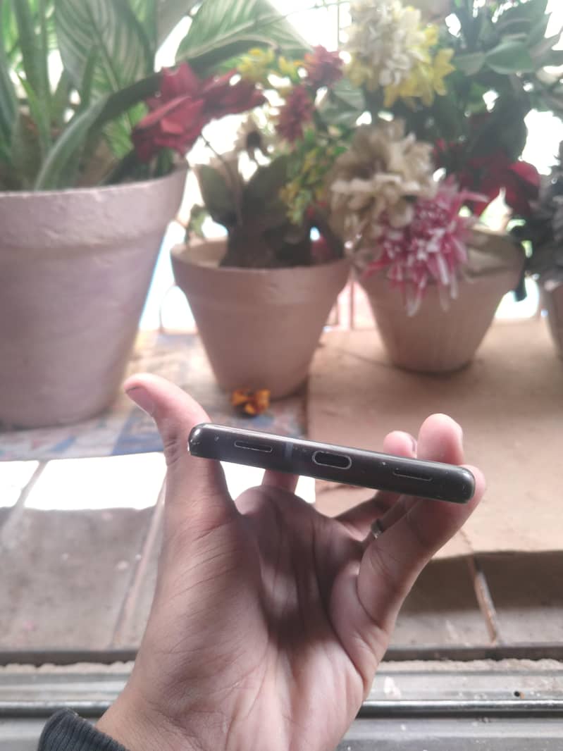 Google Pixel 6a 4
