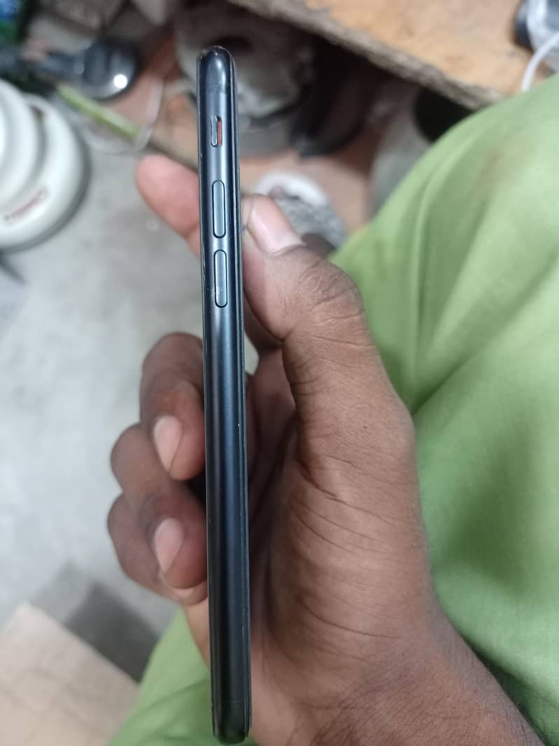 Apple iPhone SE 4