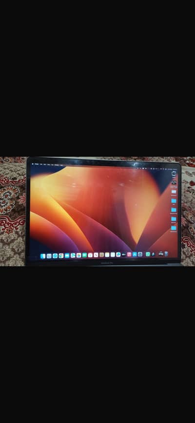 MacBook Pro 2017 - 15 Inch